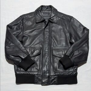 Men’s Cambridge Classics Black Leather Bomber Jacket Size M